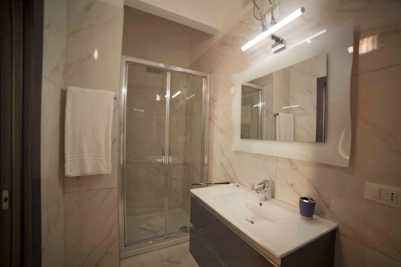 Imhome - Cadorna House มิลาน ภายนอก รูปภาพ