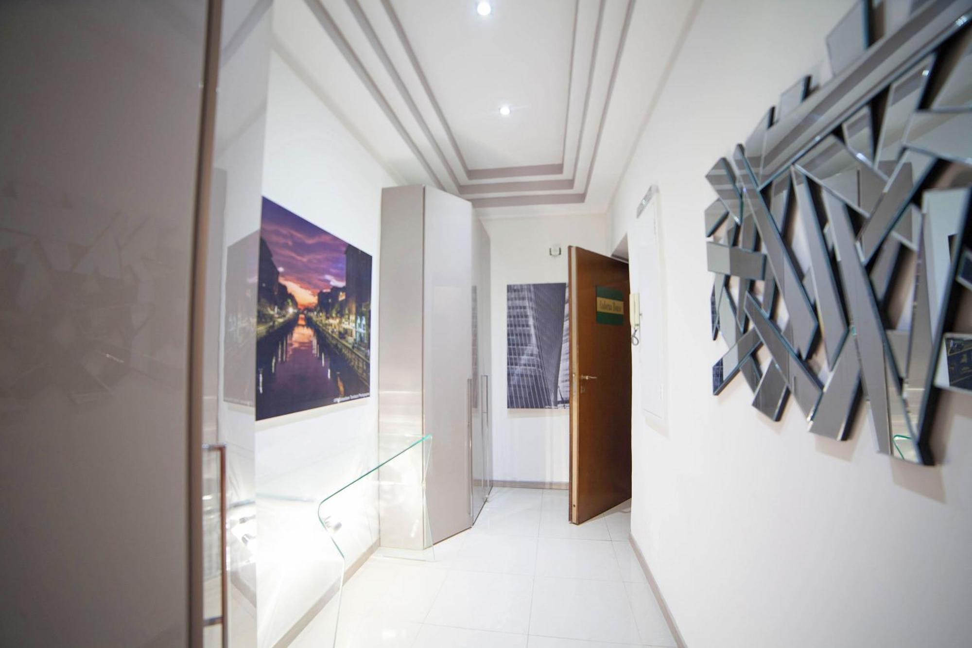 Imhome - Cadorna House มิลาน ภายนอก รูปภาพ