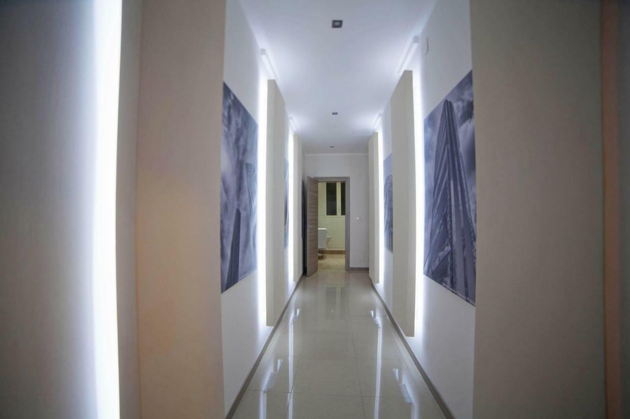 Imhome - Cadorna House มิลาน ภายนอก รูปภาพ