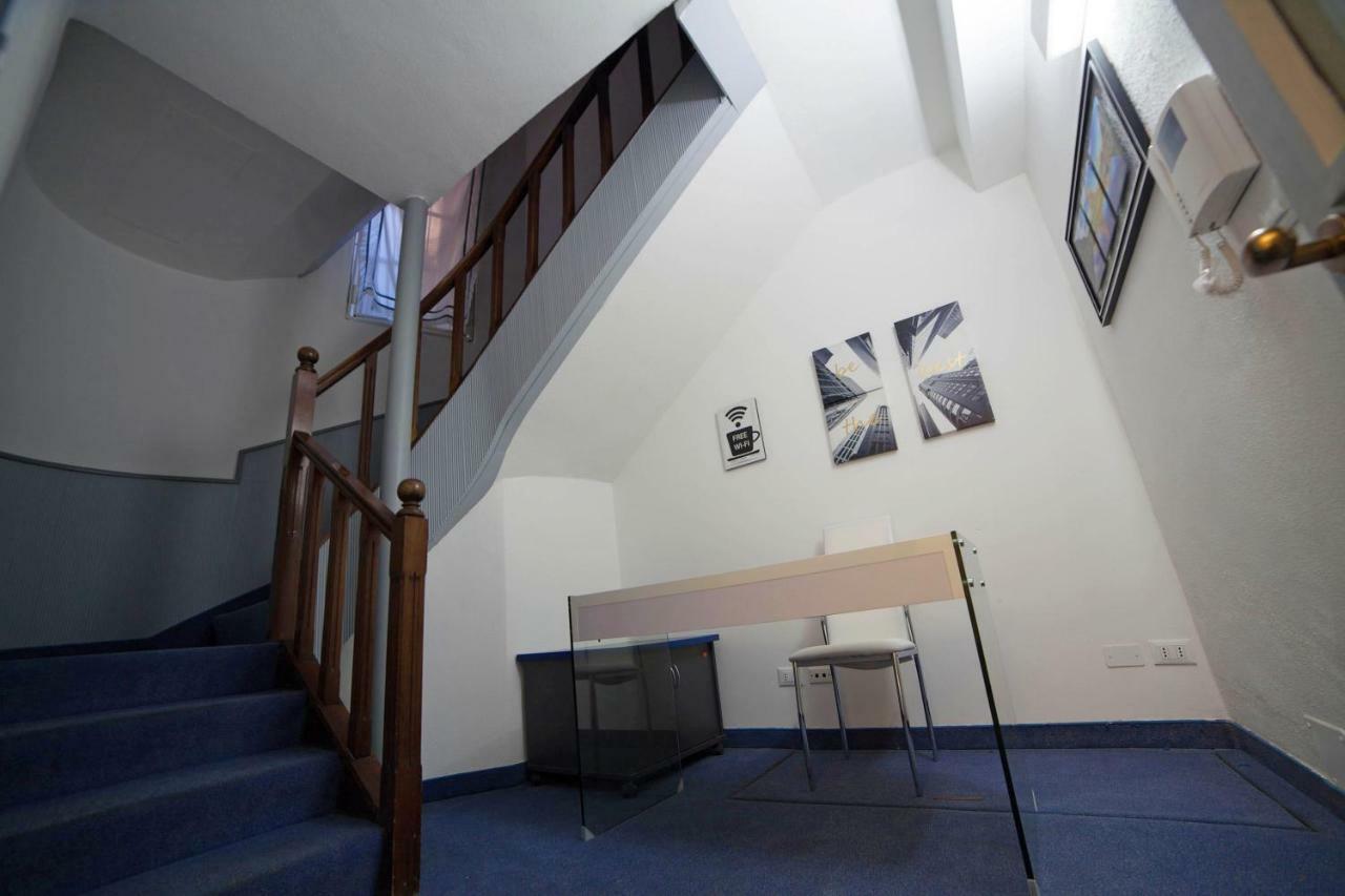Imhome - Cadorna House มิลาน ภายนอก รูปภาพ