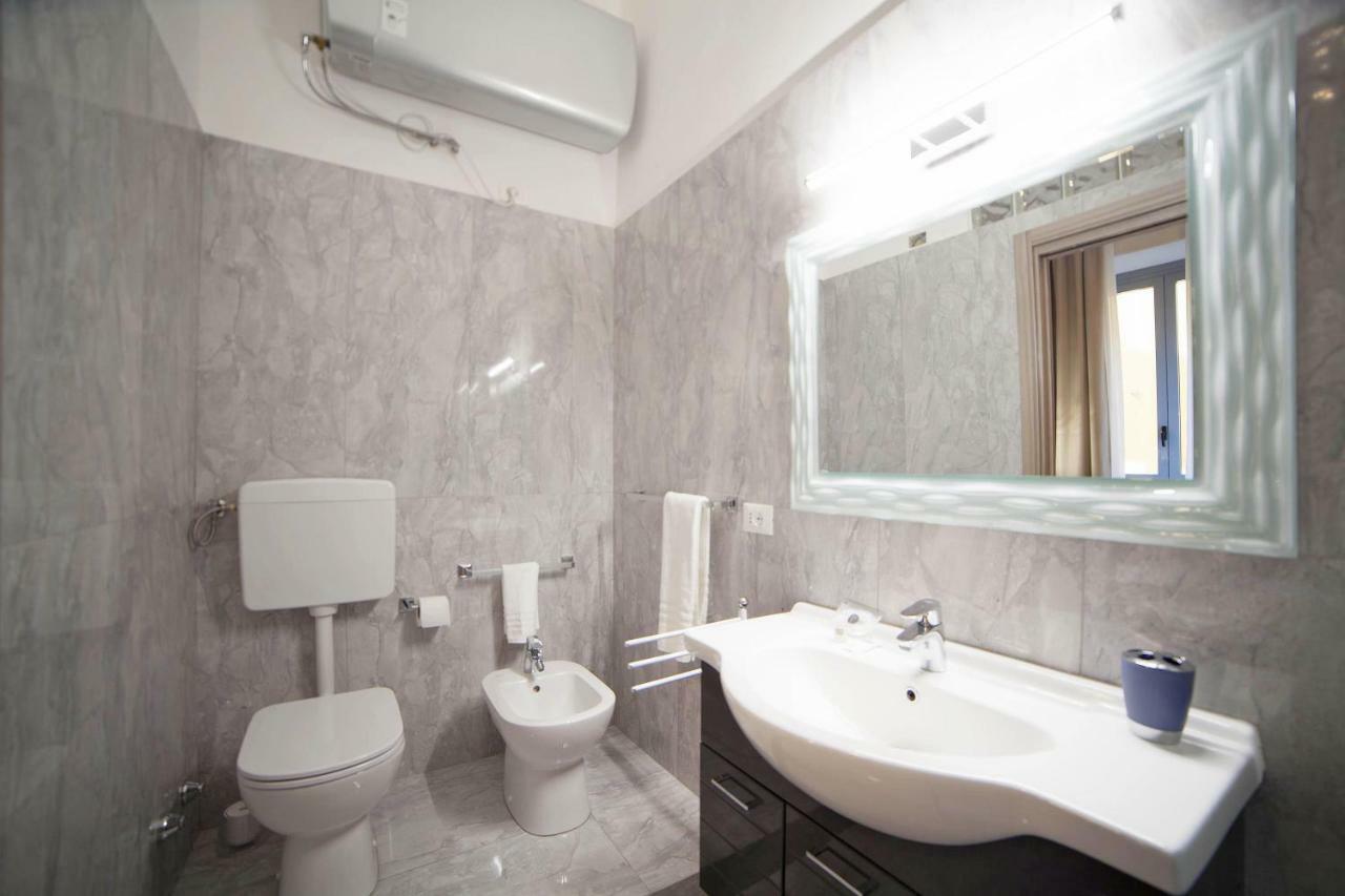 Imhome - Cadorna House มิลาน ภายนอก รูปภาพ